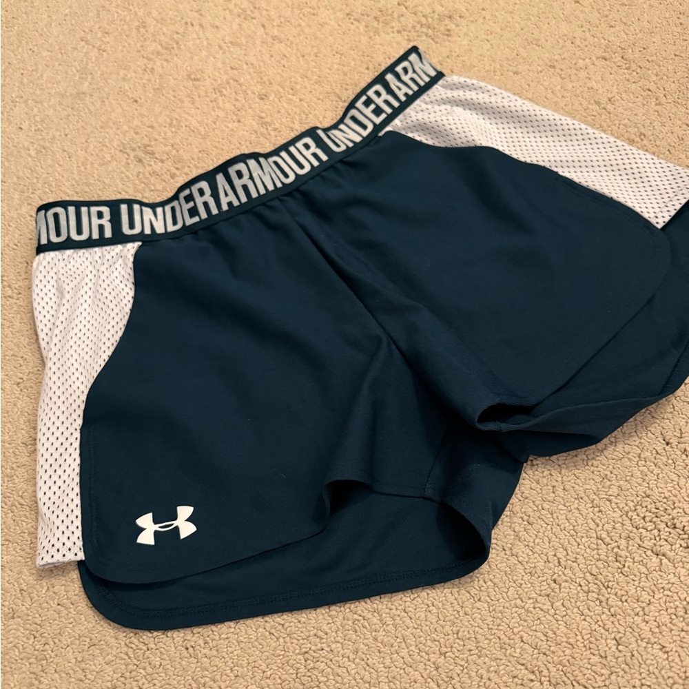 Under Armour Women's Black and White Athletic Shorts